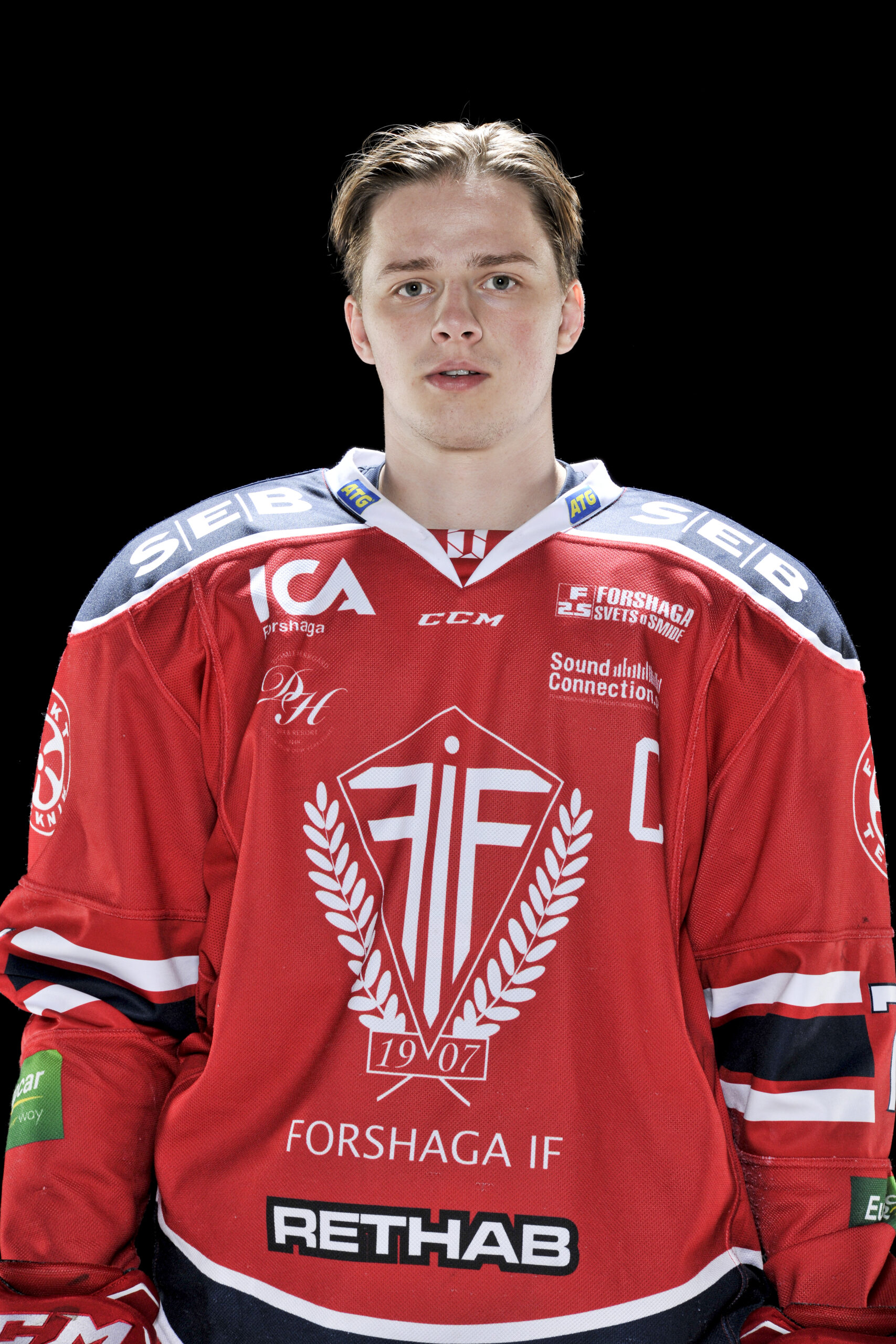 23 Linus Carlsson