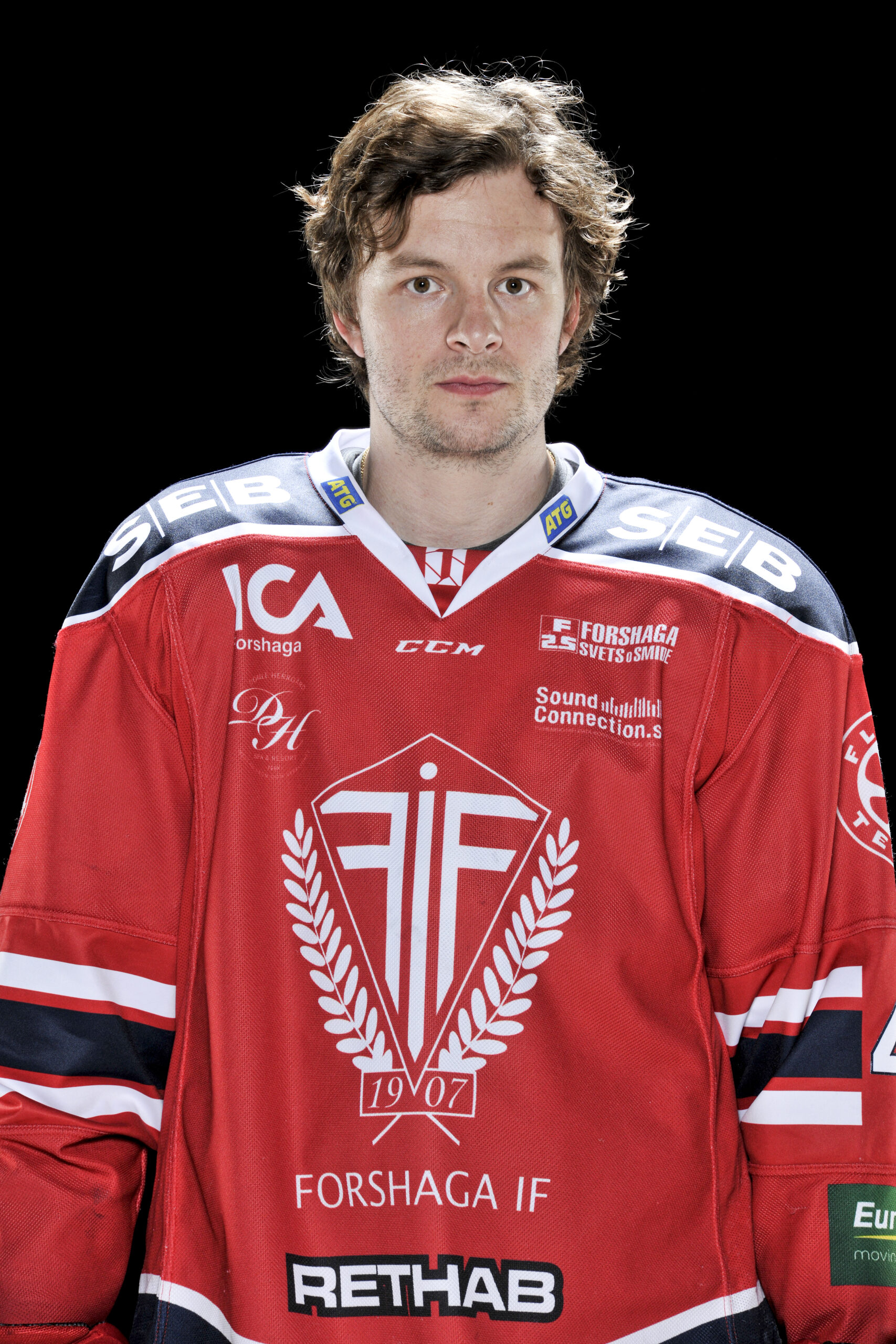 39 Jonatan Wik