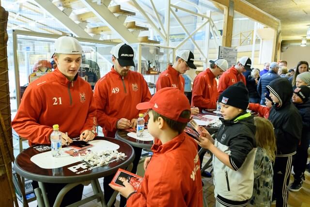 Autografskrivning Sollentuna